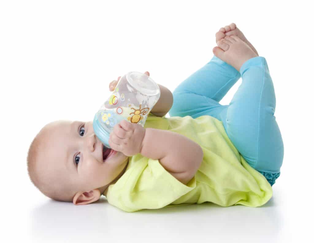 מותג התינוקות NUBY- 25 אחוזי הנחה גורפת על כל מוצרי המותג באתר היבואן אינטרסן www.Intersun.co.il, יחצ חול