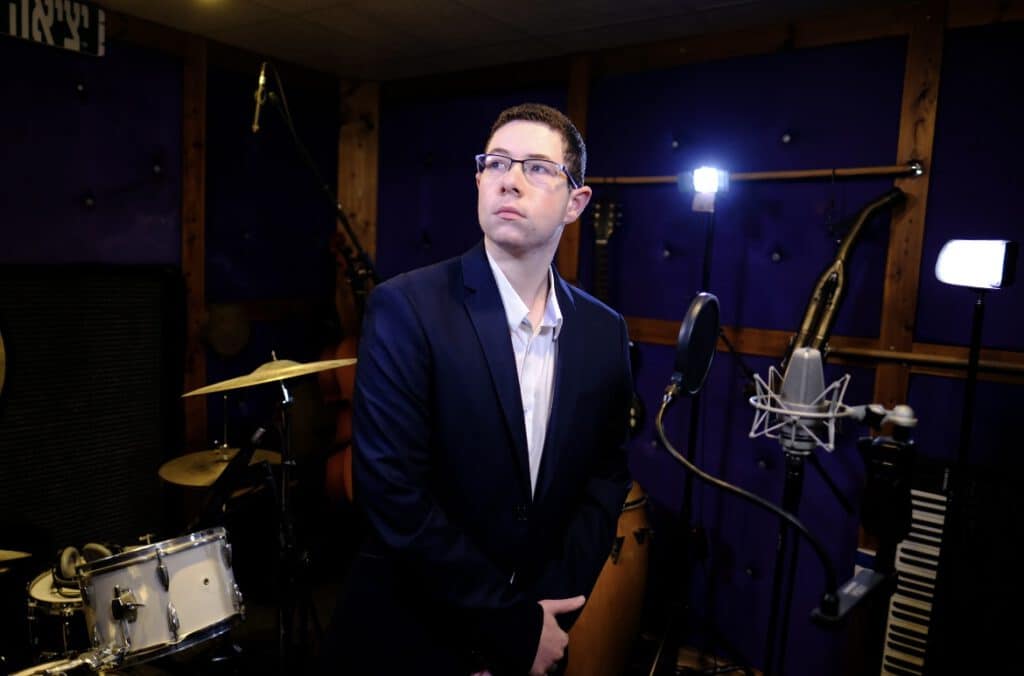 רק שתדעי קרדיט ראובן חיון