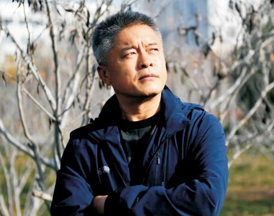 שיריו הייחודיים של המשורר הבינלאומי מסין גַ'אנְג גֵּ'י